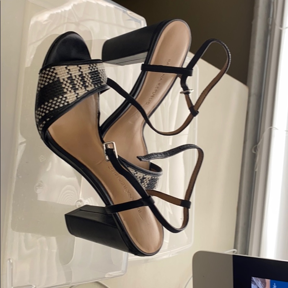 Banana Republic heels